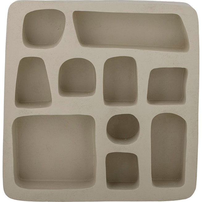 Photo of Antonio Shelf