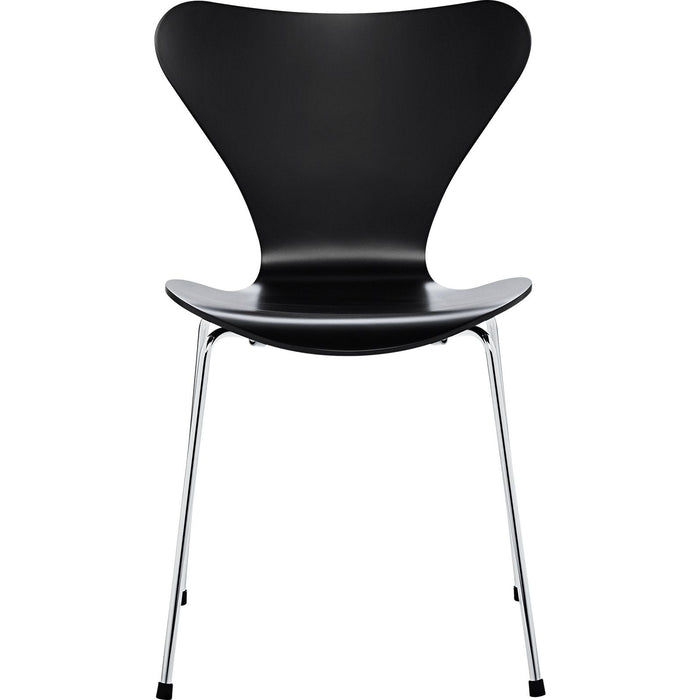 Photo of 3107 Sjuan - Lacquered Beech veneer Black - Dining chairs - Arne Jacobsen - Black - Metal/wood