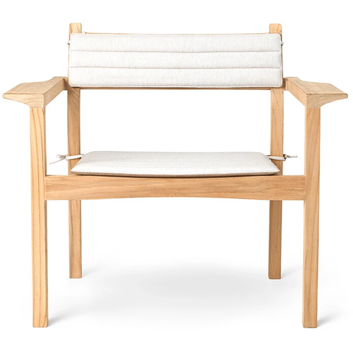 Photo of Back cushion for the AH601 Outdoor lounge chair from Carl Hansen & Søn