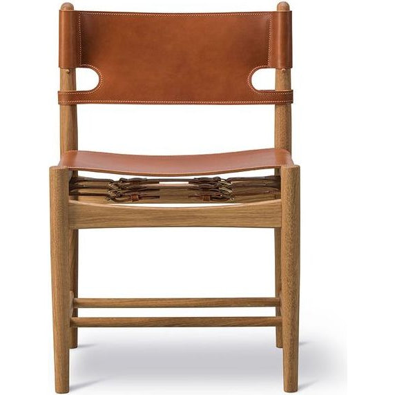 Photo of Den Spanske Stol 3237 By Børge Mogensen  - Spisebordsstol - Oiled Oak / Cognac Saddle Leather - W56 X D48 X H84,5 X Sh46 Cm