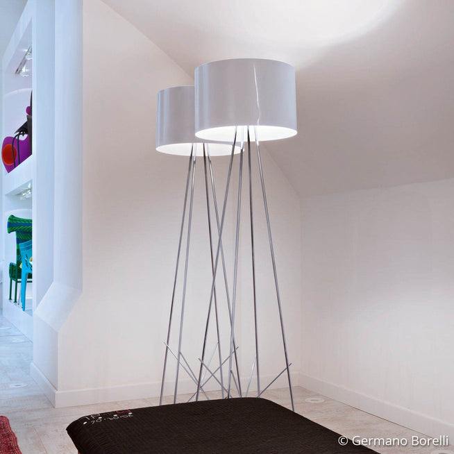 Photo of Ray F2 Floor Lamp