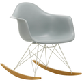 Eames Plastic Armchair Rar - 24 Light Grey - White Base - Golden Maple - Matstolar - Charles & Ray Eames - Grå - Metall/trä/plast