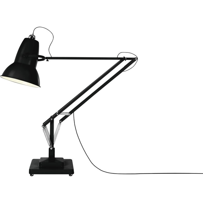Photo of Original 1227 Giant Floor Lamp Jet Black (matte) - Shade lamps - George Carwardine - Black