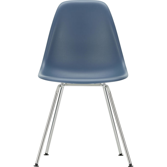 Photo of Eames Plastic Chair Dsx - 83 Sea Blue - Chrome Base - Matstolar - Charles & Ray Eames - Blå - Metall/plast