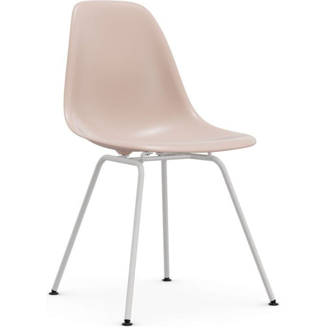Photo of Eames Plastic Chair Dsx - 23 Ice Grey - White Base - Matstolar - Charles & Ray Eames - Grå - Metall/plast