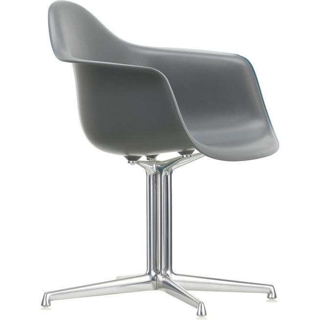 Photo of Eames Plastic Armchair Dal - 56 Granite Grey - Aluminium Polished - Matstolar - Charles & Ray Eames - Grå - Metall/plast