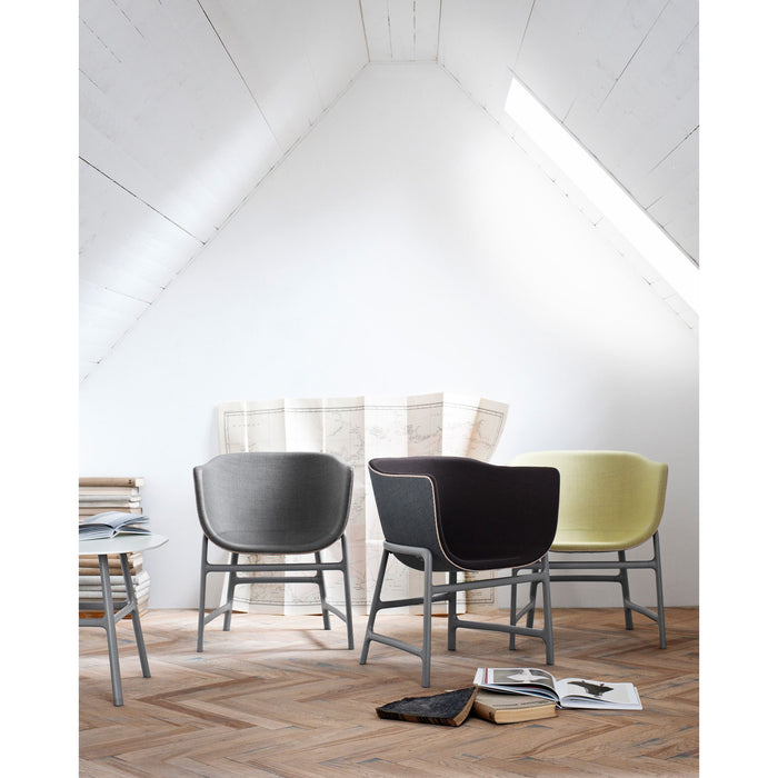 Photo of Minuscule Chair