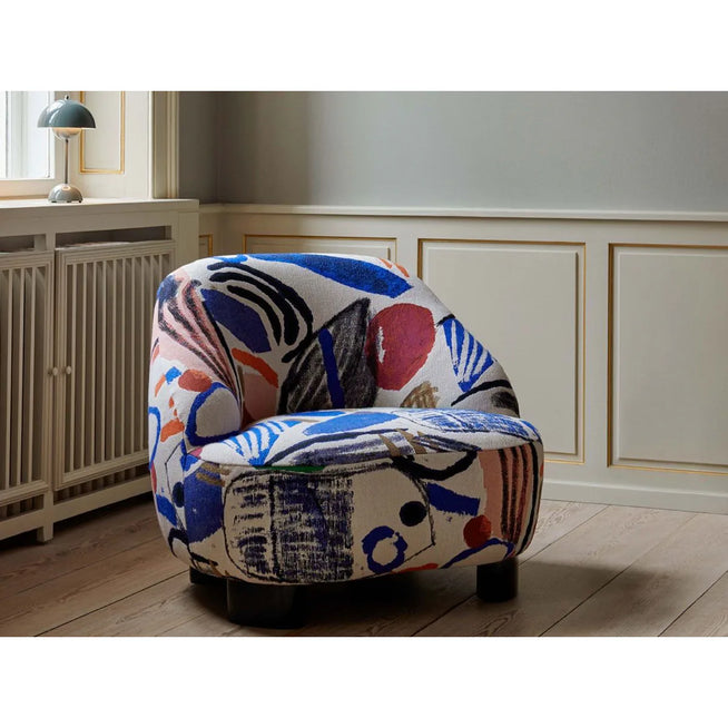 Photo of Margas LC1 Lounge Chair