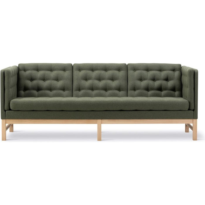 Photo of Ej315 Sofa 1523 By Erik Ole Jørgensen - 3 Seater Sofa - Luce