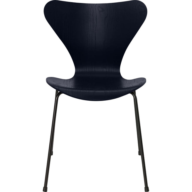 Photo of Sjuan 3107 Midnight Blue Coloured Box/black - Dining chairs - Arne Jacobsen - Blue - Metal/wood