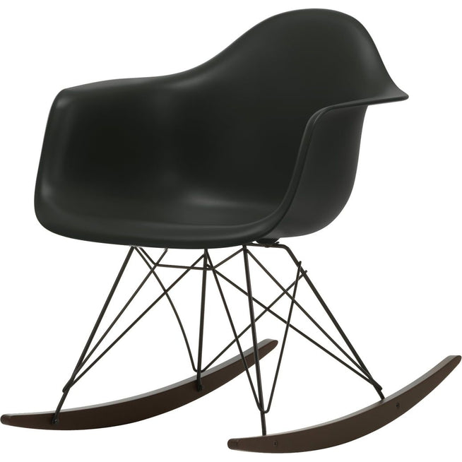 Photo of Eames Plastic Armchair Rar - 12 Deep Black - Basic Dark Base - Dark Maple - Matstolar - Charles & Ray Eames - Svart - Metall/trä/plast