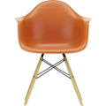 Eames Plastic Armchair Daw - 43 Rusty Orange - Ash Honey Tone - Matstolar - Charles & Ray Eames - Orange - Metall/trä/plast