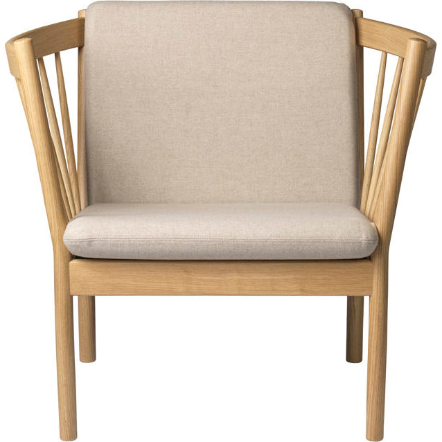 Photo of Erik Ole Jørgensen Armchair - J146