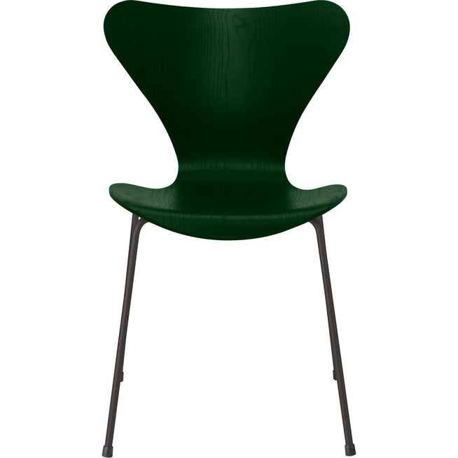 Photo of 3107 Seven, Coloured Ash, Venetian Red, Underframe Warm Graphite - Dining chairs - Arne Jacobsen - Red - Metal/wood