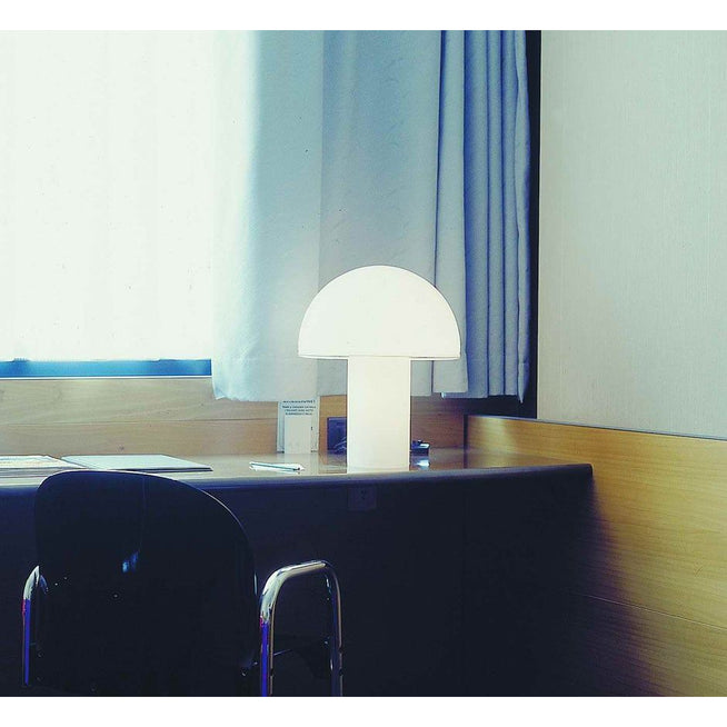 Photo of Onfale T Grande Table Lamp