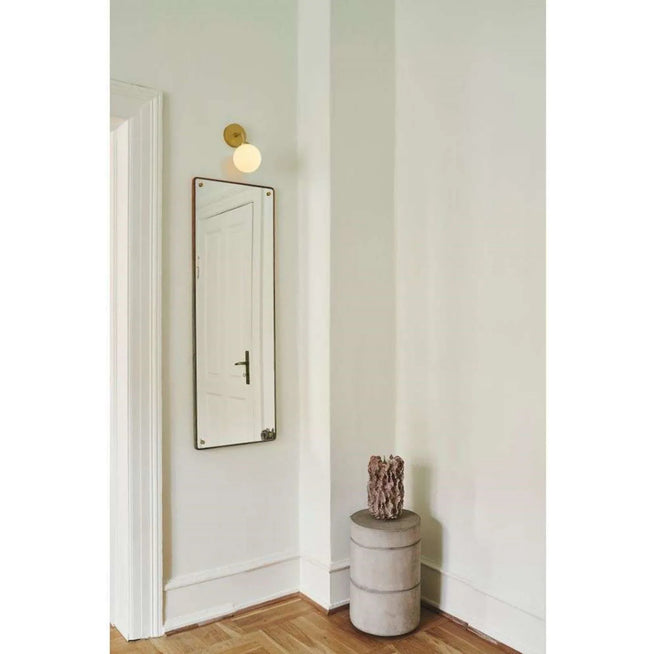 Photo of Apiales Wall Lamp