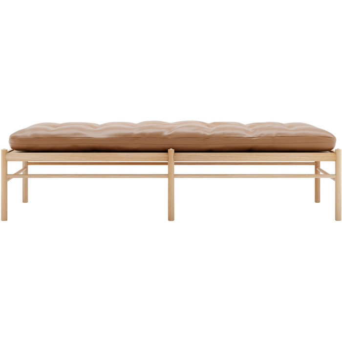Photo of Carl Hansen - Ow150, Oiled Oak, Leather Group B Thor