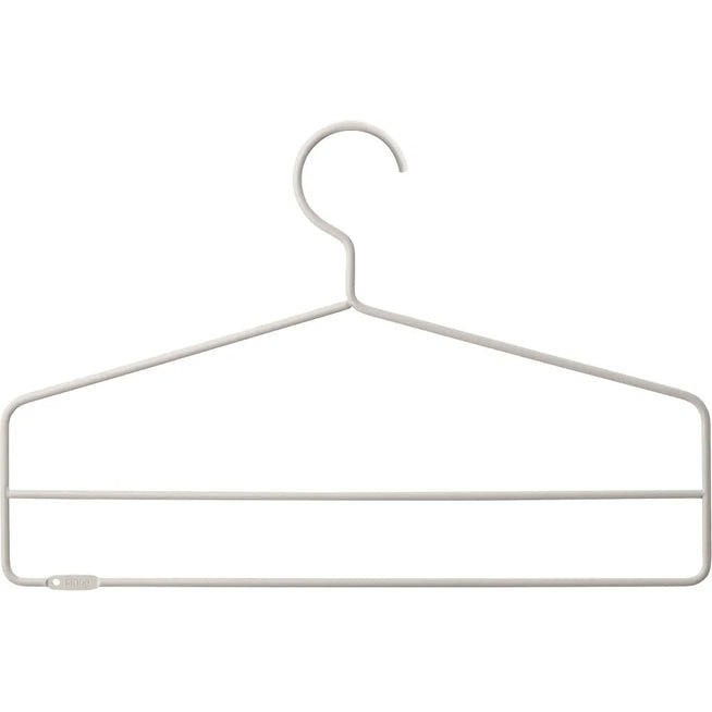 Photo of String hanger 4-pack, Beige - Coat hangers & hangers - Nils Strinning - Beige