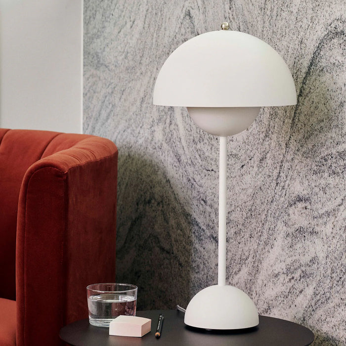 Photo of Flowerpot VP3 Table Lamp