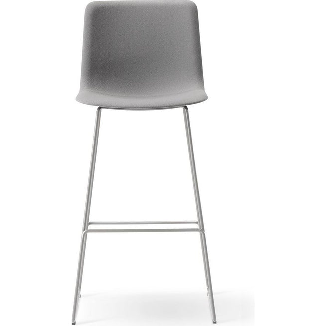 Photo of Pato Sledge Bar Chair - Model 4302