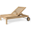 AH604 Outdoor Lounger from Carl Hansen & Søn
