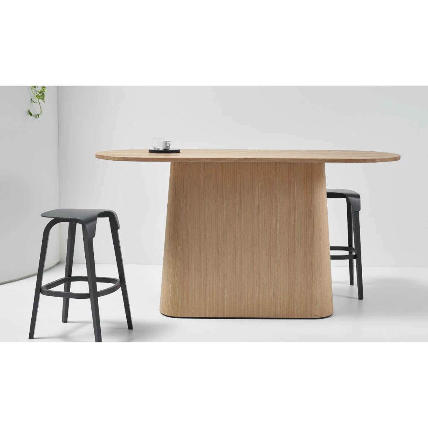 Leaf Bar Stool Low - Upholstered Seat