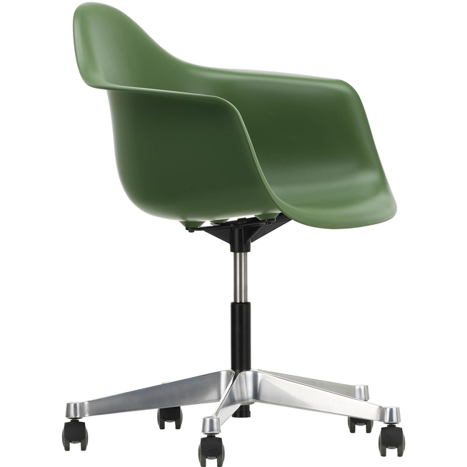 Photo of Eames Plastic Armchair Pacc - 48 Forest - Castors Hard - Skrivbordsstolar - Charles & Ray Eames - Grön