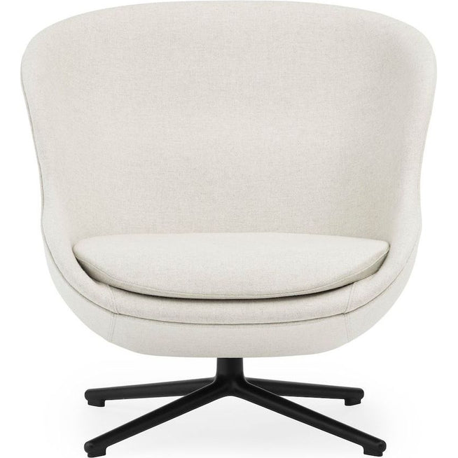 Photo of Hyg Lounge Chair By Simon Legald / Low - Lænestol - Main Line Flax / Sort Aluminium Drejestel - H: 84,5 X L: 83 X D: 80 X Sh: 40 Cm - 18,8 Kg