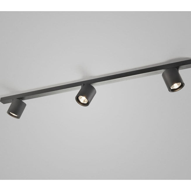 Photo of Focus L90, Black, 3x6w Led, 2700k, Ip20 - Spotlights - Lp Design Team - Svart