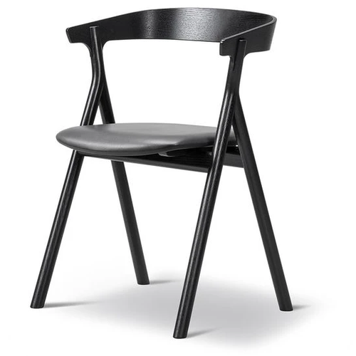 Photo of Yksi Chair 3341 By Thau & Kallio - Spisebordsstol - Primo 88 Black / Black Lacquered Oak - W53,5 X D48,5 X H76 X Sh44,5 Cm