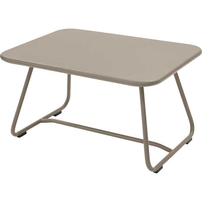 Sixties Low Table Nutmeg 14 - Småbord & Sidobord Utomhus - Frédéric Sofia - Beige - Metal