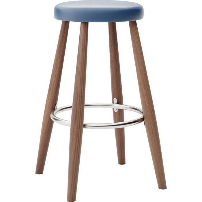 Photo of CH58 Bar Stool - Oiled Walnut