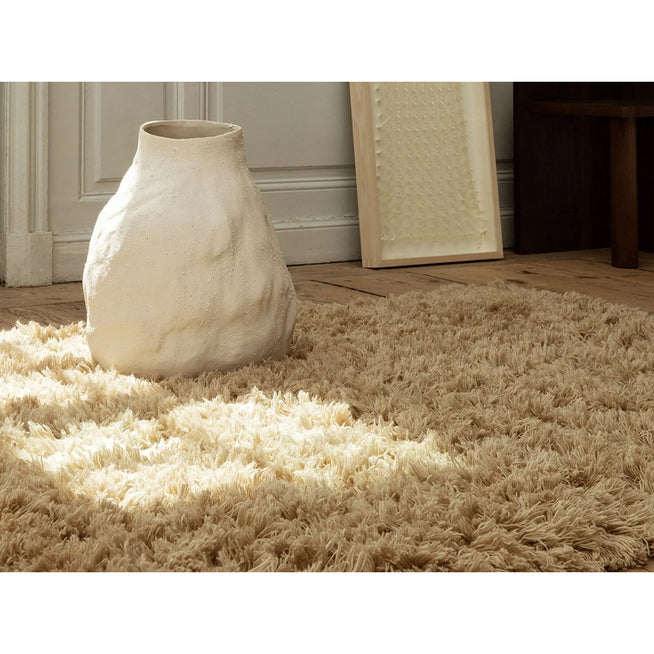 Photo of Meadow High Pile Rug - Gulvtæppe - Large - Light Sand - W200 X H300 X D8 Cm