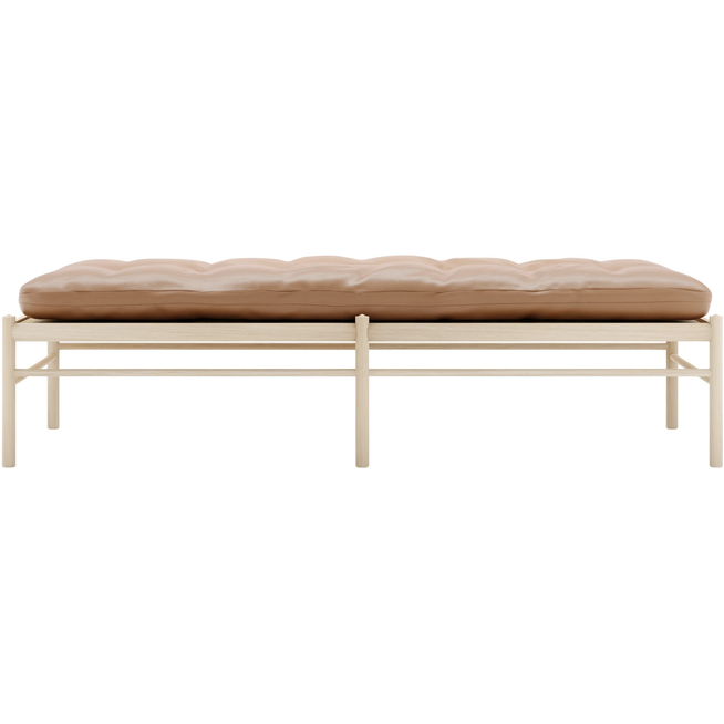 Photo of Carl Hansen - OW150, Soaped oak, Leather group C Sif