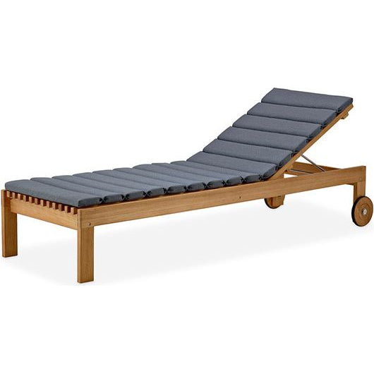 Photo of Cushions for the Amaze series - Outdoor cushions - Grey Cane-line Natté - Amaze sun lounger - W: 52 x D: 52 x H: 1 cm
