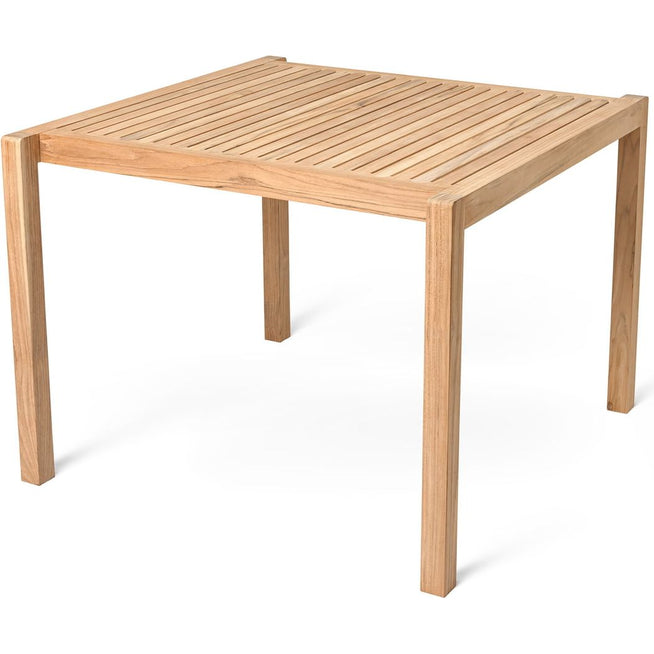 Photo of AH902 Outdoor Dining Table from Carl Hansen & Søn
