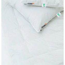 Photo of DANISHDOWN® light year-round duvet