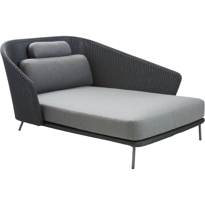 Photo of Mega Daybed