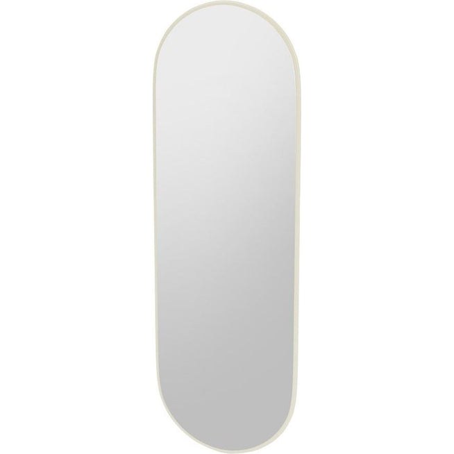 Photo of Figure Oval Mirror - Vanilla - Helkroppsspeglar - Peter J. Lassen - Vit