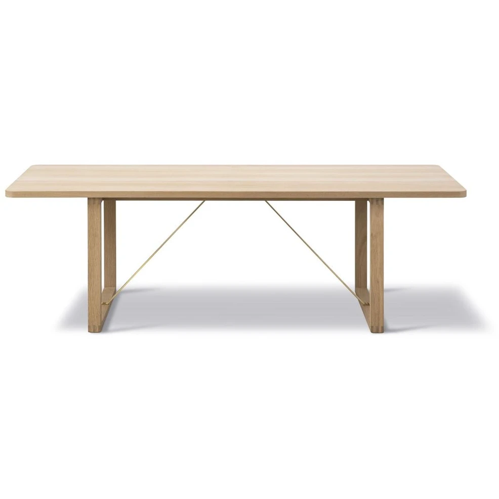 5367 Bm67 Coffee Table 140x55 cm - Soap Treated Oak/Brass