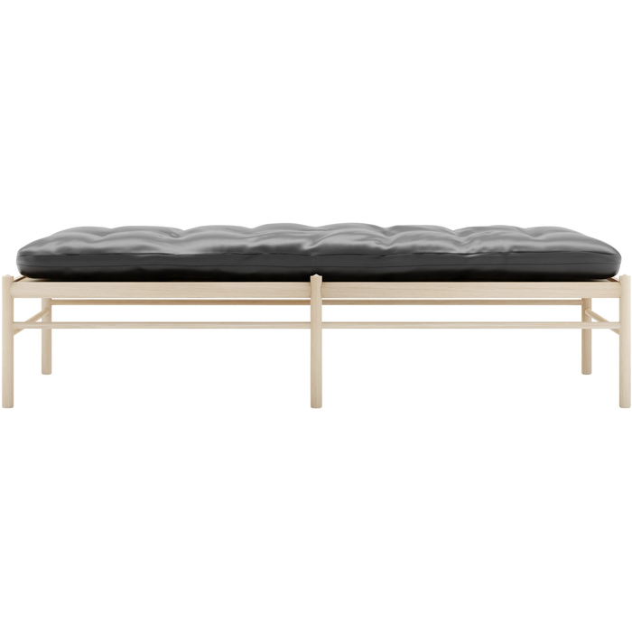Photo of Carl Hansen - Ow150, Soaped oak, Leather group B Thor
