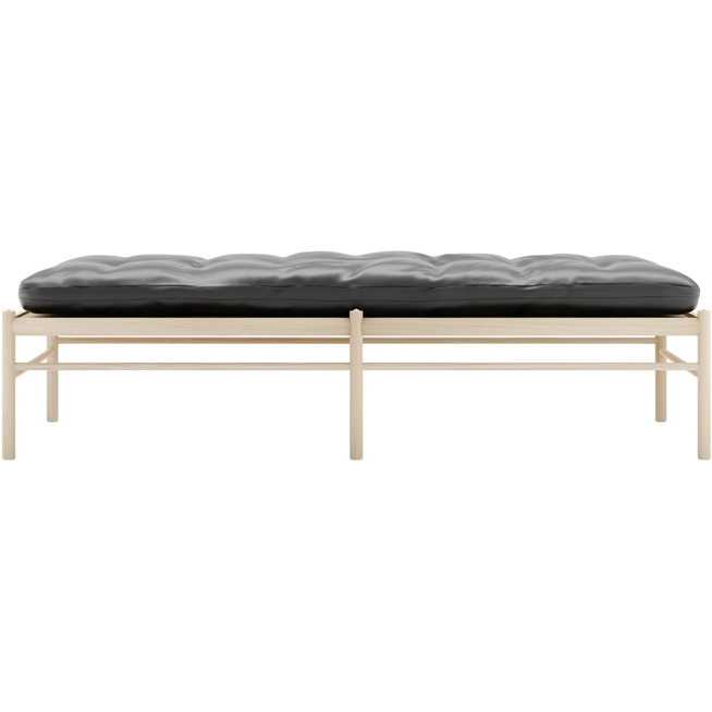 Photo of Carl Hansen - Ow150, Soaped oak, Leather group B Thor