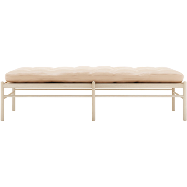 Photo of Carl Hansen - OW150, Soaped oak, Leather group C Sif