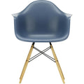 Eames Plastic Armchair Daw - 83 Sea Blue - Golden Maple - Matstolar - Charles & Ray Eames - Blå - Metall/trä/plast