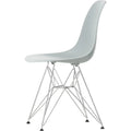 Eames Plastic Chair Dsr - 24 Light Grey /chrome Base - Matstolar - Charles & Ray Eames - Grå - Metall/plast