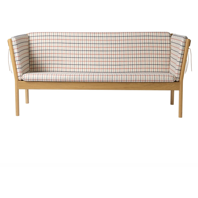 Photo of J149 3-pers. Sofa - lacquered oak