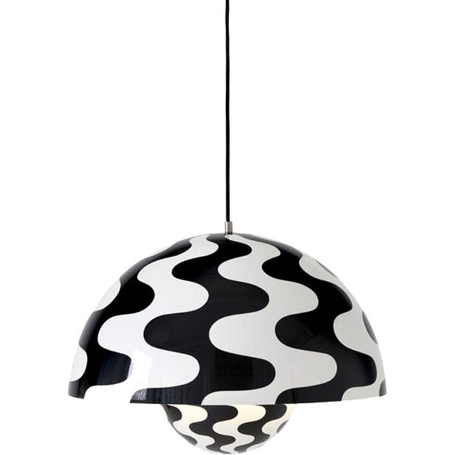 Photo of Flowerpot VP9 Portable Table Lamp