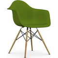 Eames Plastic Armchair Daw - 48 Forest - Golden Maple - Matstolar - Charles & Ray Eames - Grön - Metall/trä/plast