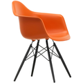 Eames Plastic Armchair Daw - 43 Rusty Orange - Black Maple - Matstolar - Charles & Ray Eames - Orange - Metall/trä/plast