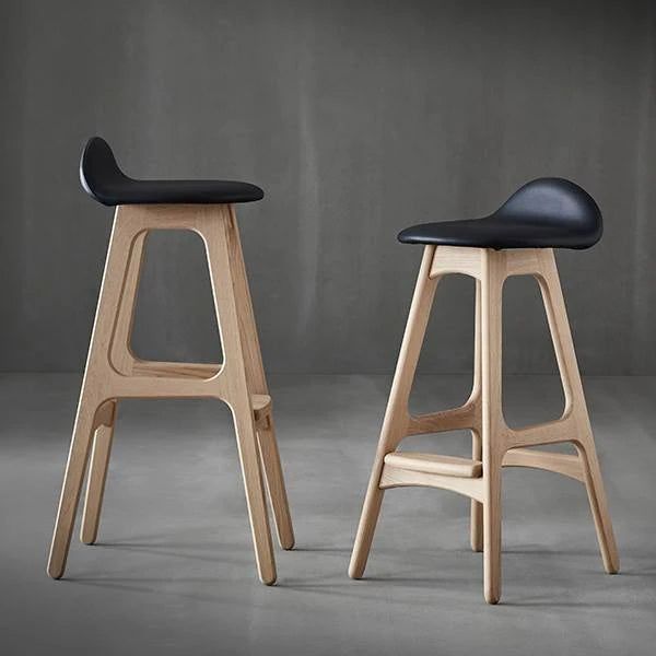 Buck Bar Stool